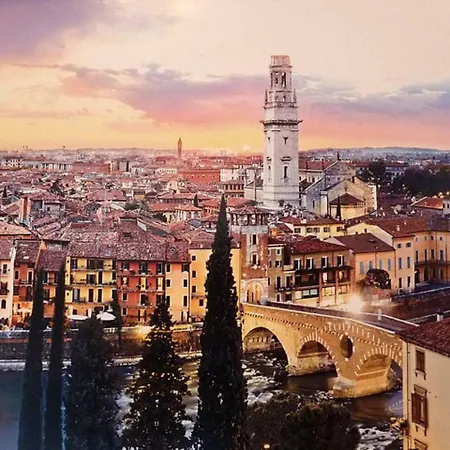 Vago Room 1 - Verona Vago