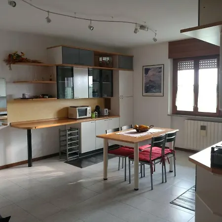 Vago Room 1 - Verona Vago